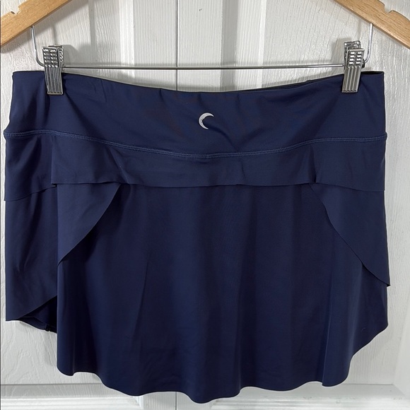 ZYIA Navy Women's Skorts - Picture 2 of 6